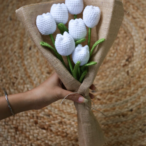 KC-Bouquet-Tulip-White
