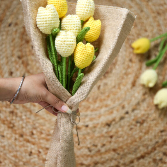 KC-Bouquet-Tulip-Yellow
