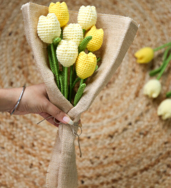 KC-Bouquet-Tulip-Yellow