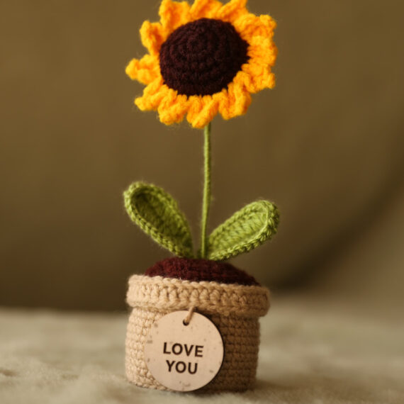 KC-Sunflower-Pot-Love