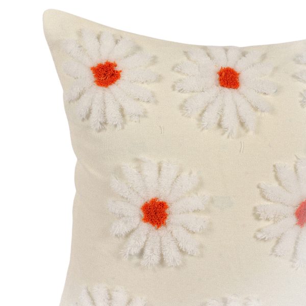 Kaahira Hand-Tufted Flower Cushion Cover