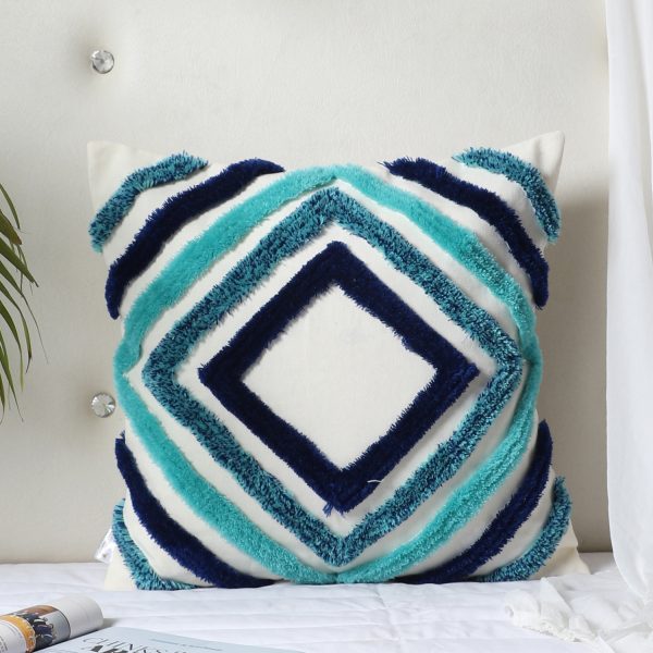 Kaahira Hand-Tufted Cotton Cushion Cover